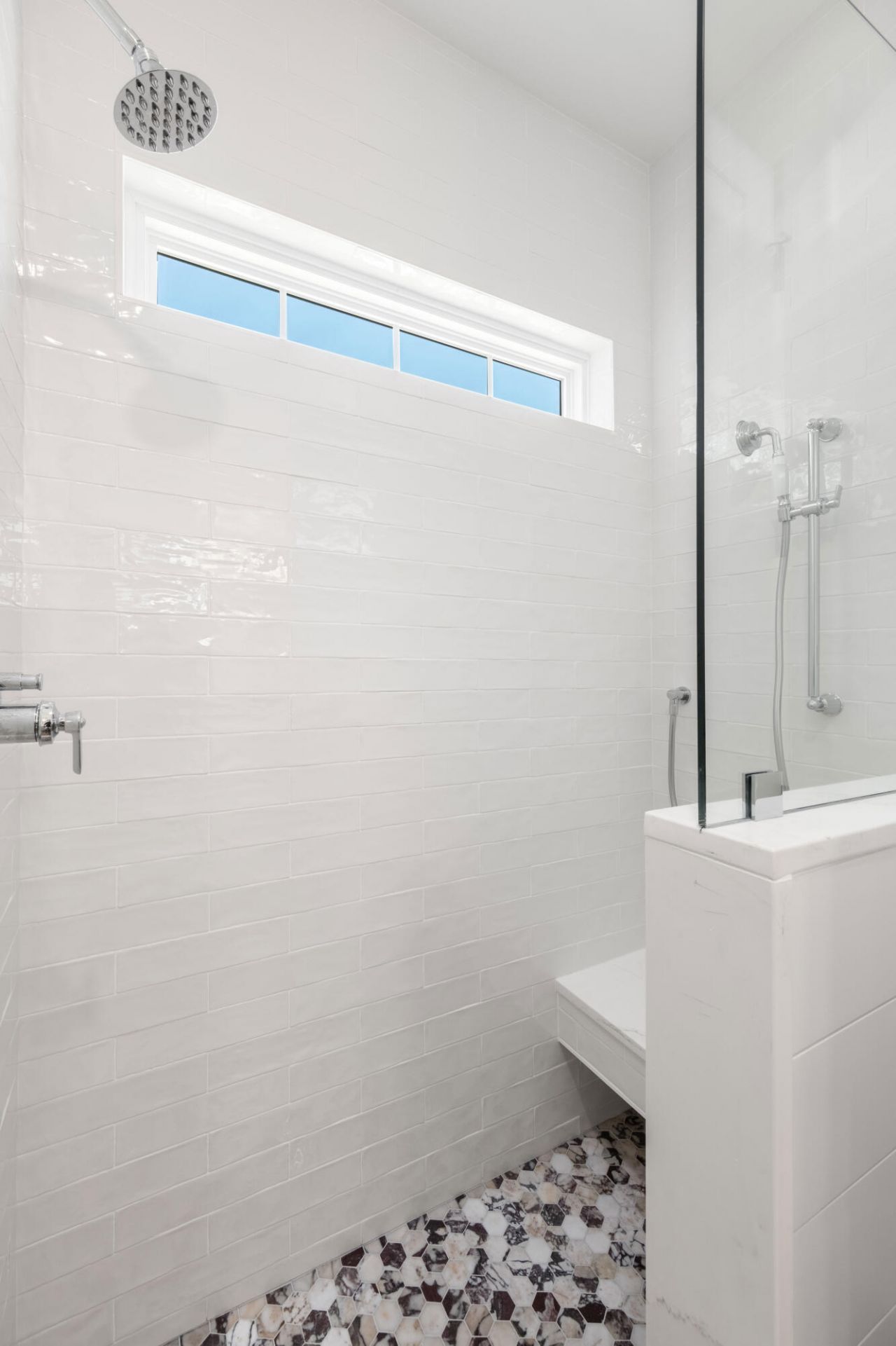 1403 Elfe Street Photo 25