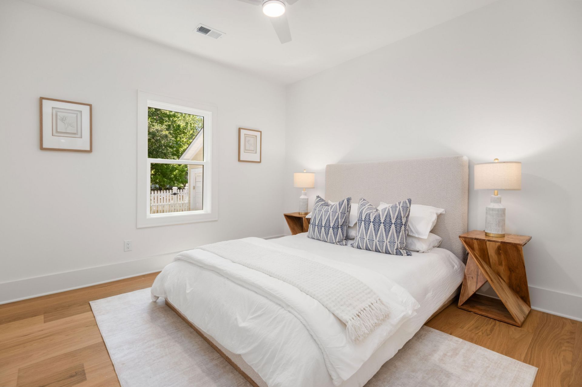 1403 Elfe Street Photo 26