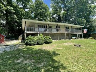 154 Gray Buck Dr , Mt Vernon, KY 40456