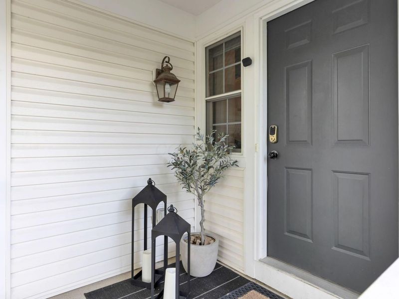 1197 Shagbark Road, Gahanna, OH 43230 Photo 2