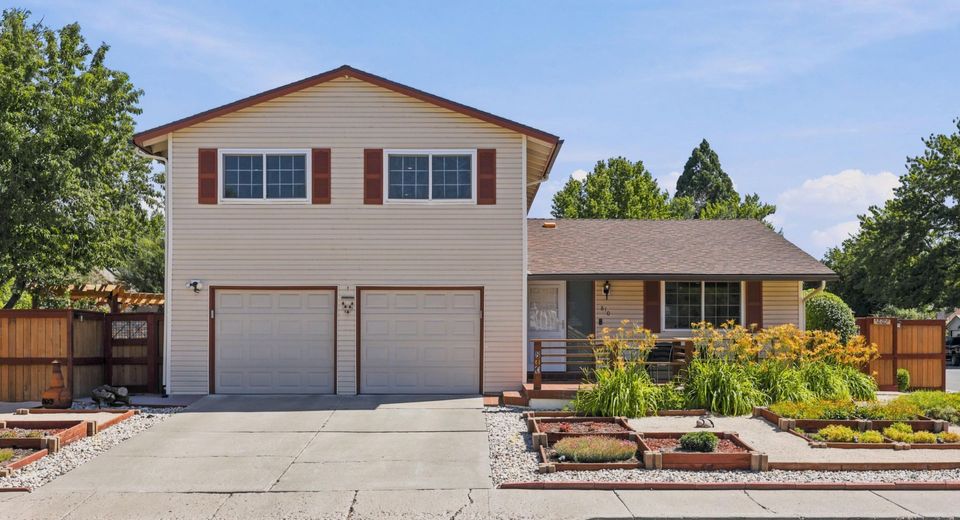 810 Autumn Hills Drive, Reno, NV 89511 Photo