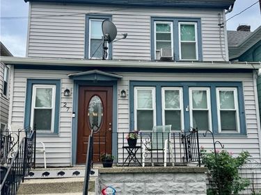 27 Salem Street, Buffalo, NY 14220