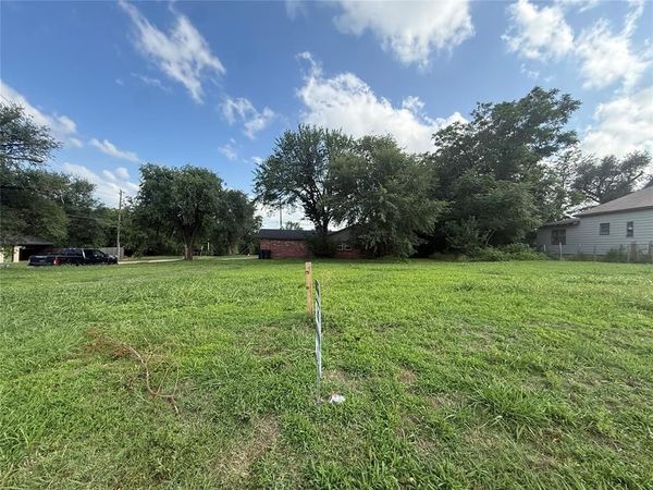 2814 NE 16th Street, Oklahoma City, OK 73121
