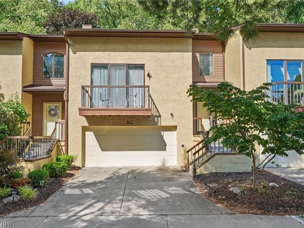 162 Lake Terrace Drive , Munroe Falls, OH 44262