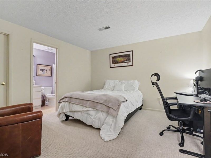 162 Lake Terrace Drive, Munroe Falls, OH 44262 Photo 33