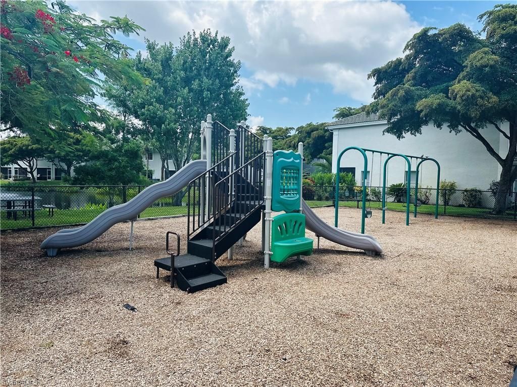 10091 Pacific Pines Ave, Fort Myers, FL 33966 Photo