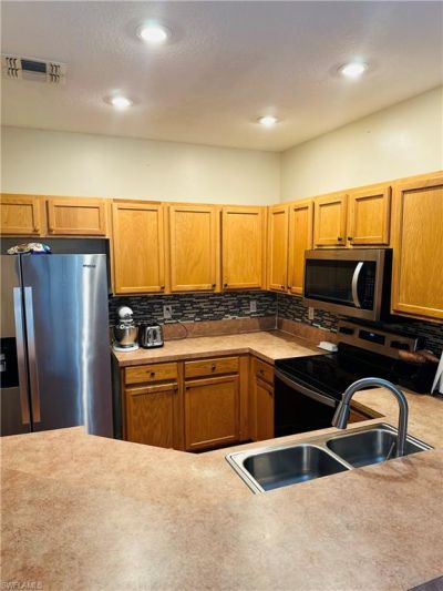 10091 Pacific Pines Ave, Fort Myers, FL 33966 Photo