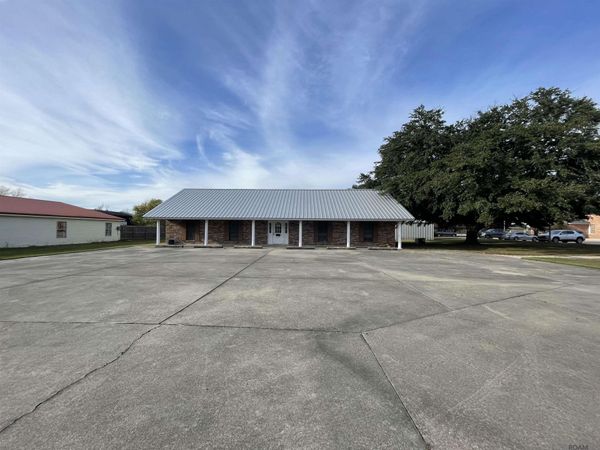 3422 Ewing Dr, New Roads, LA 70760