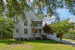 121 Silver Lake Road E photo 4