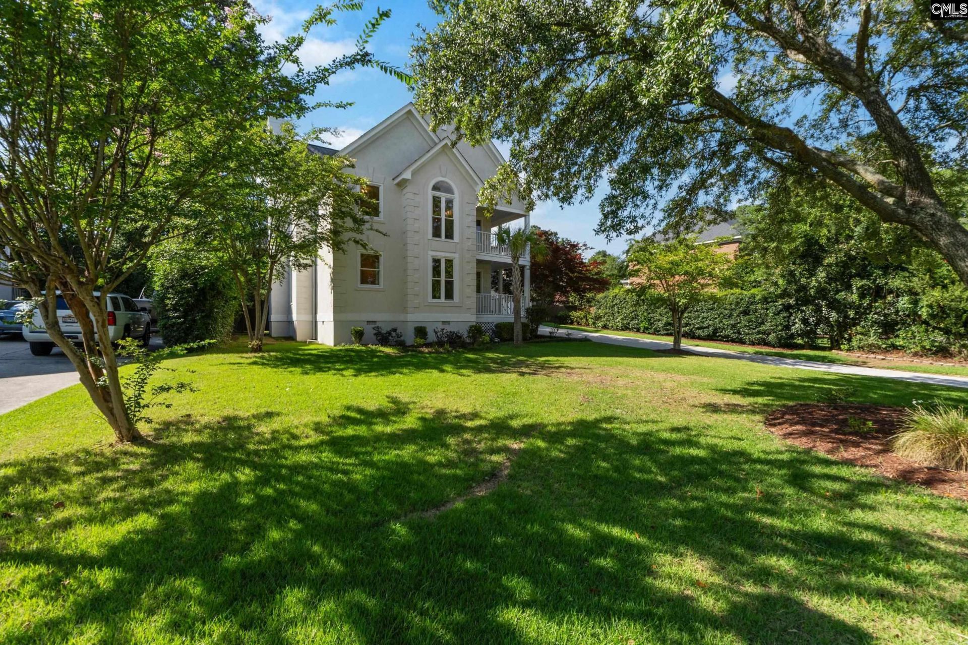121 Silver Lake Road E Photo 4