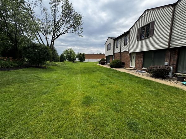 786 GREENWOOD Road, Northbrook, IL 60062