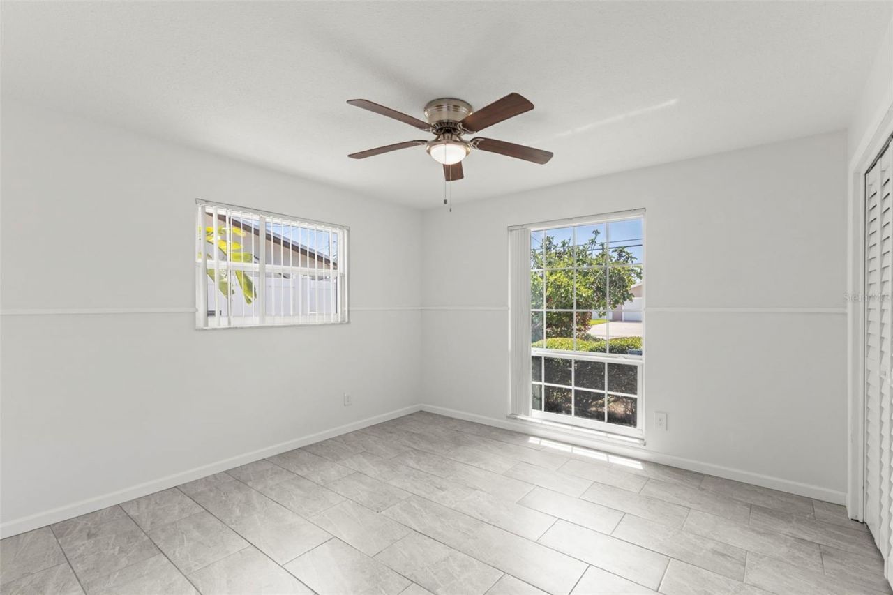 4960 Dover Street Ne, Saint Petersburg, FL 33703 Photo