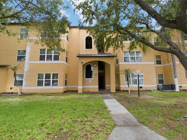 4572 COMMANDER DRIVE , Unit 1227, ORLANDO, FL 32822