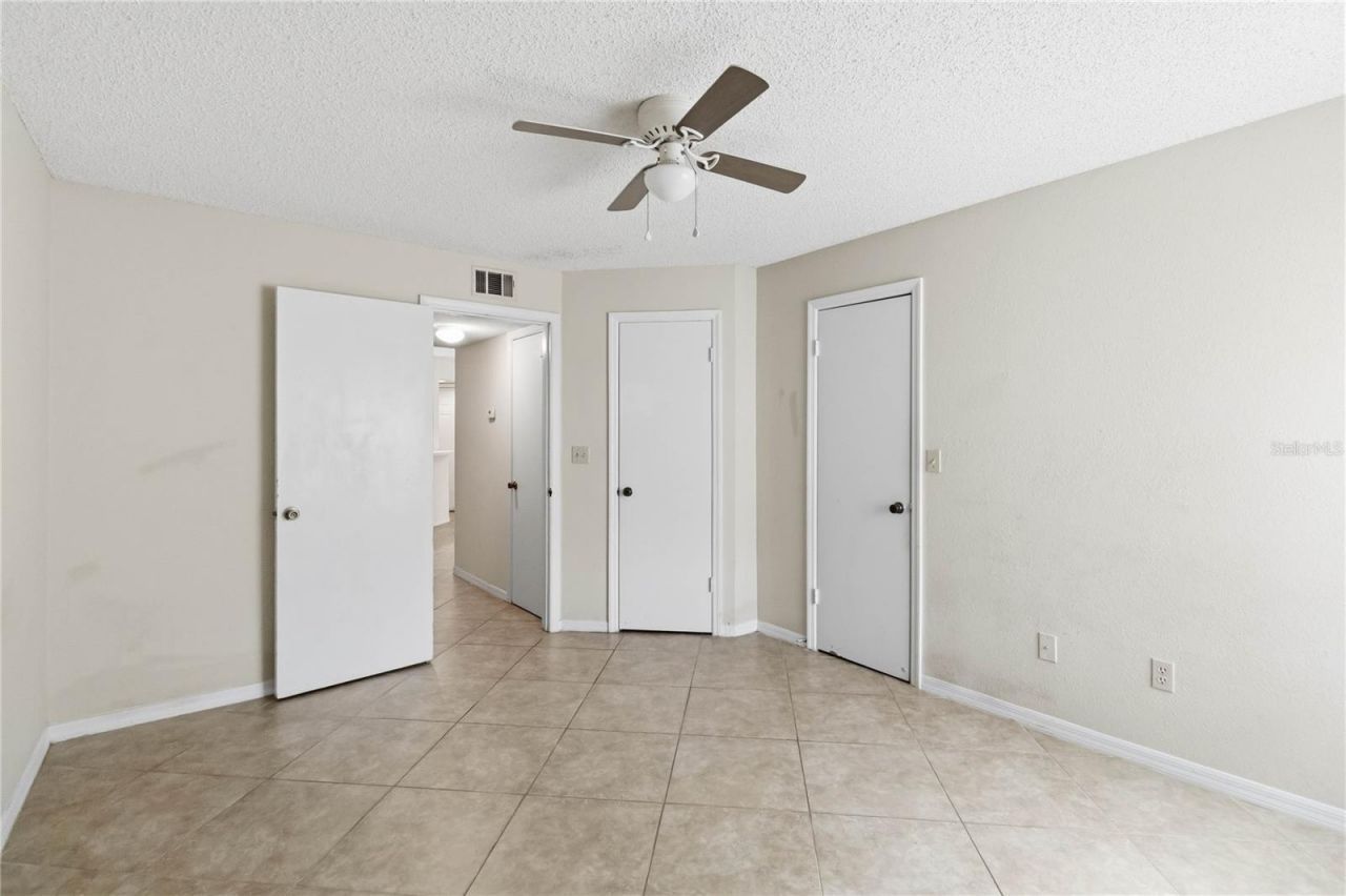 4572 Commander Drive , Unit 1227, Orlando, FL 32822 Photo