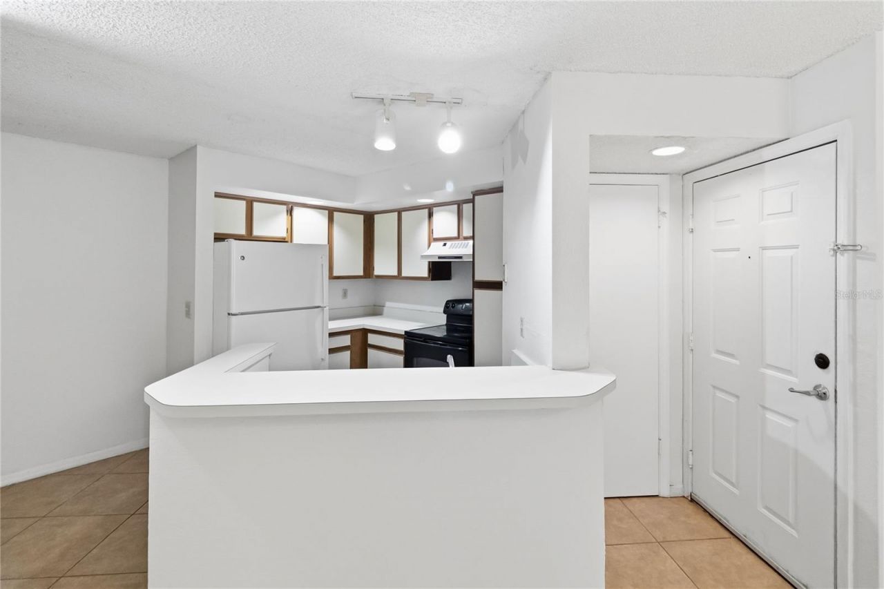4572 Commander Drive , Unit 1227, Orlando, FL 32822 Photo