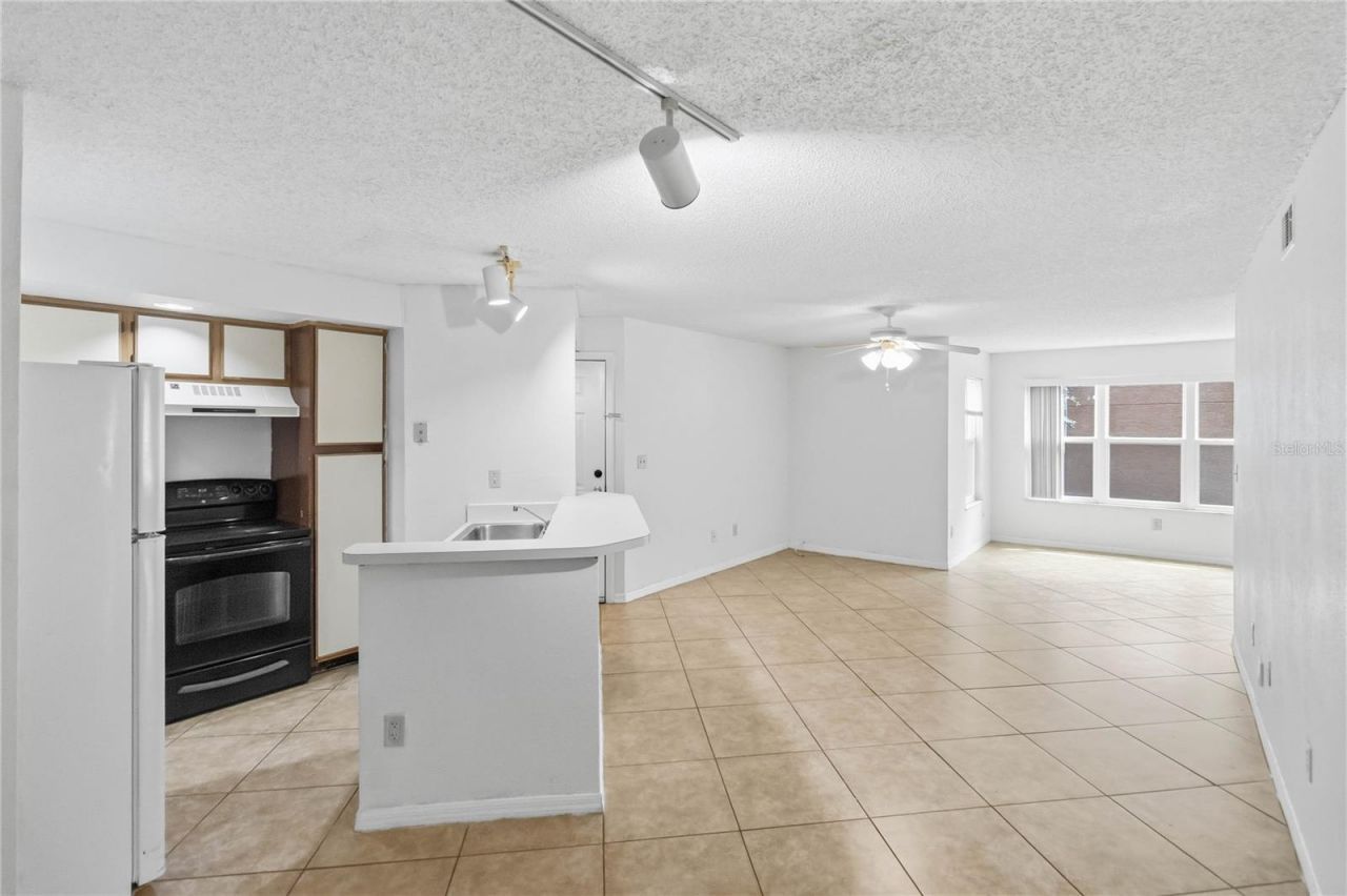 4572 Commander Drive , Unit 1227, Orlando, FL 32822 Photo