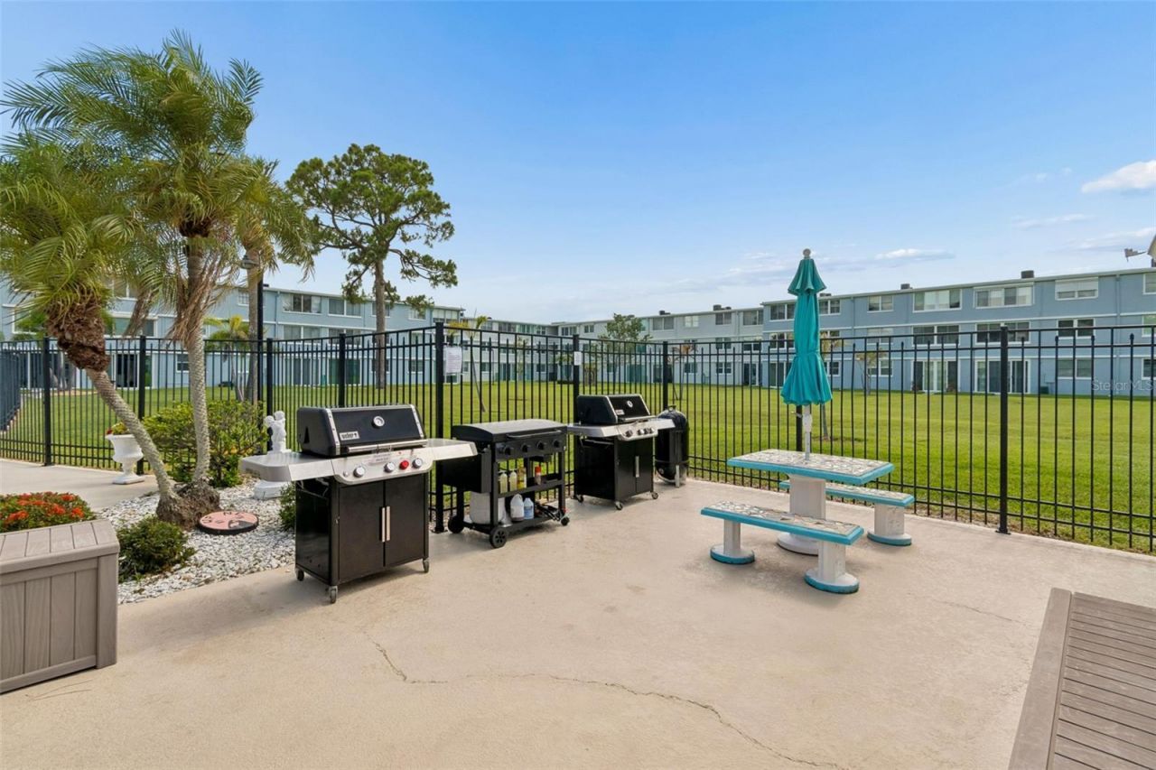 4715 Bay Street Ne, Unit 223, Saint Petersburg, FL 33703 Photo