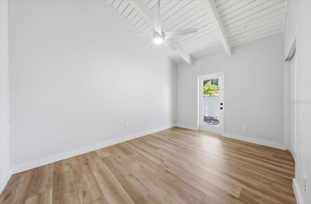 8452 6th Street N, Saint Petersburg, FL 33702 Photo