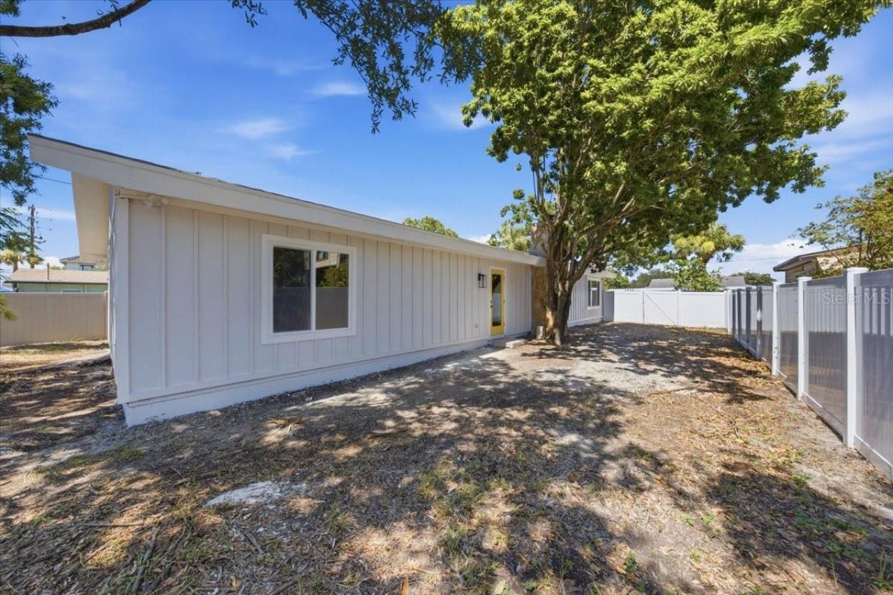 8452 6th Street N, Saint Petersburg, FL 33702 Photo