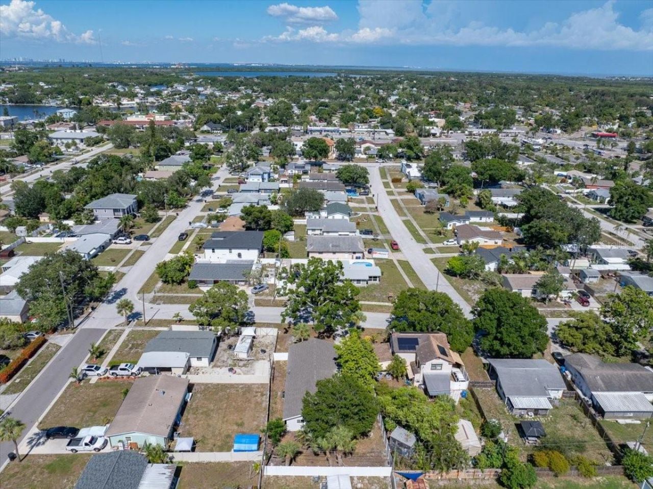 8452 6th Street N, Saint Petersburg, FL 33702 Photo