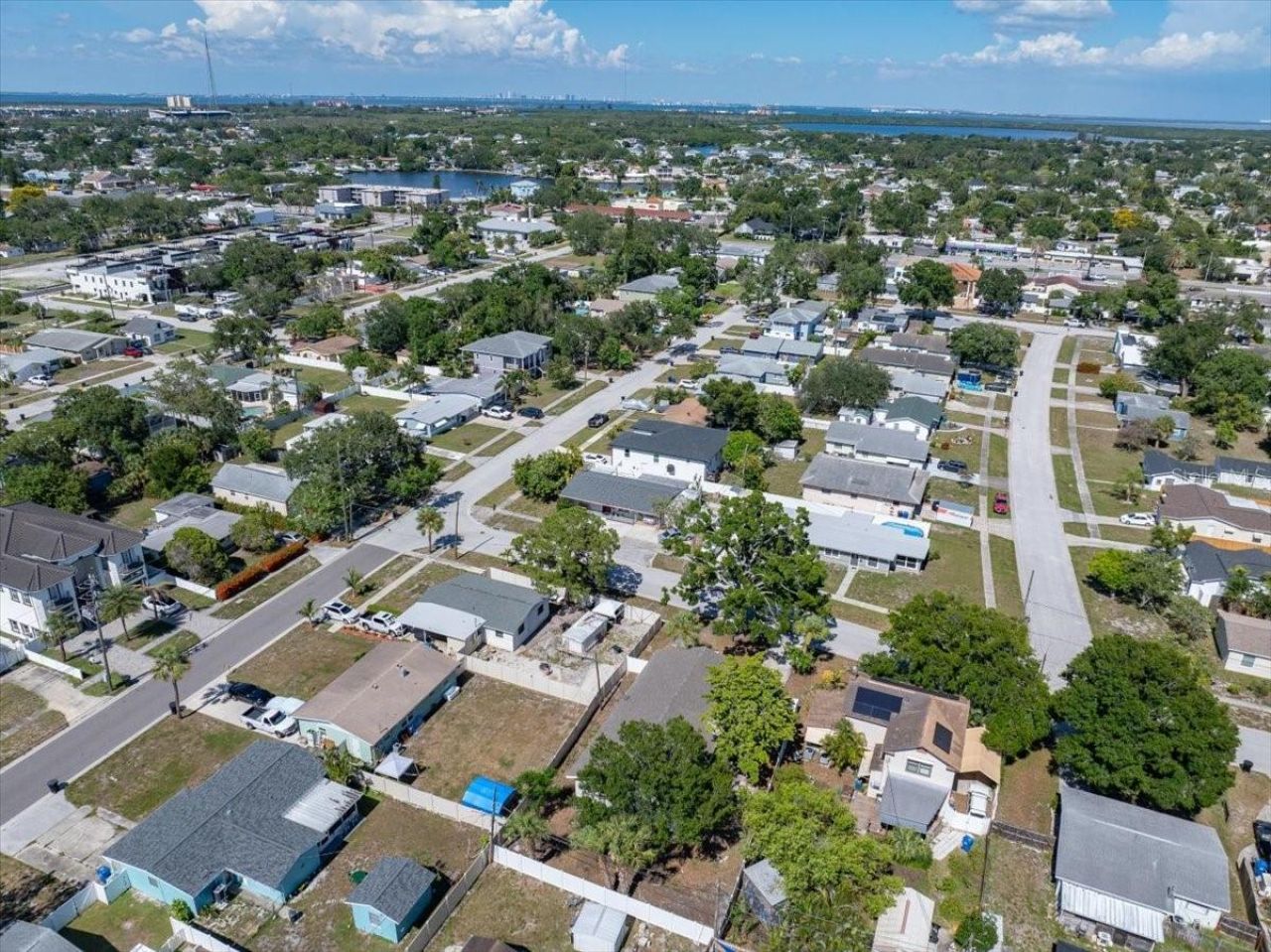 8452 6th Street N, Saint Petersburg, FL 33702 Photo