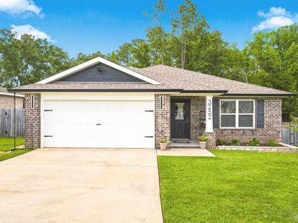 3252 Margaret Olivia Dr Cantonment, FL 32533