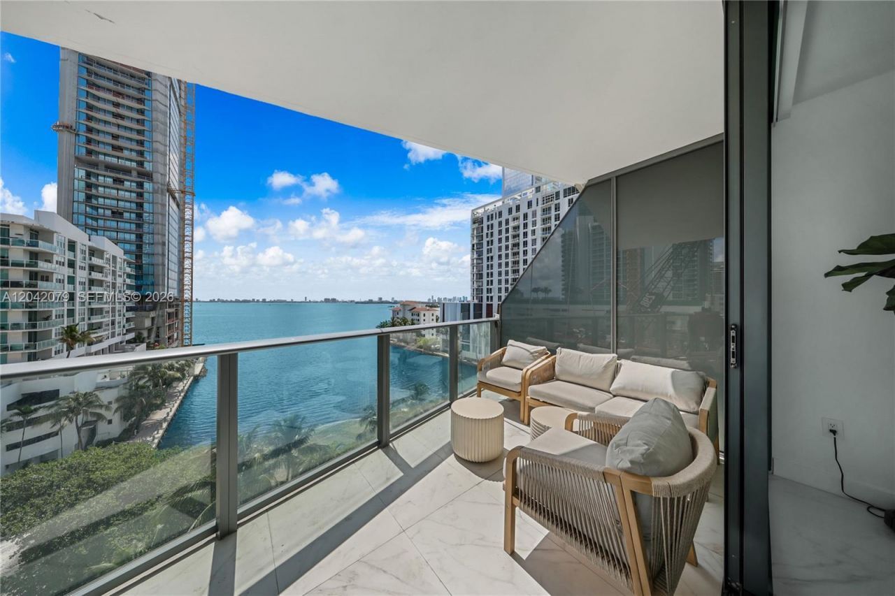 460 NE 28th St , Unit 701, Miami, FL 33137 Photo