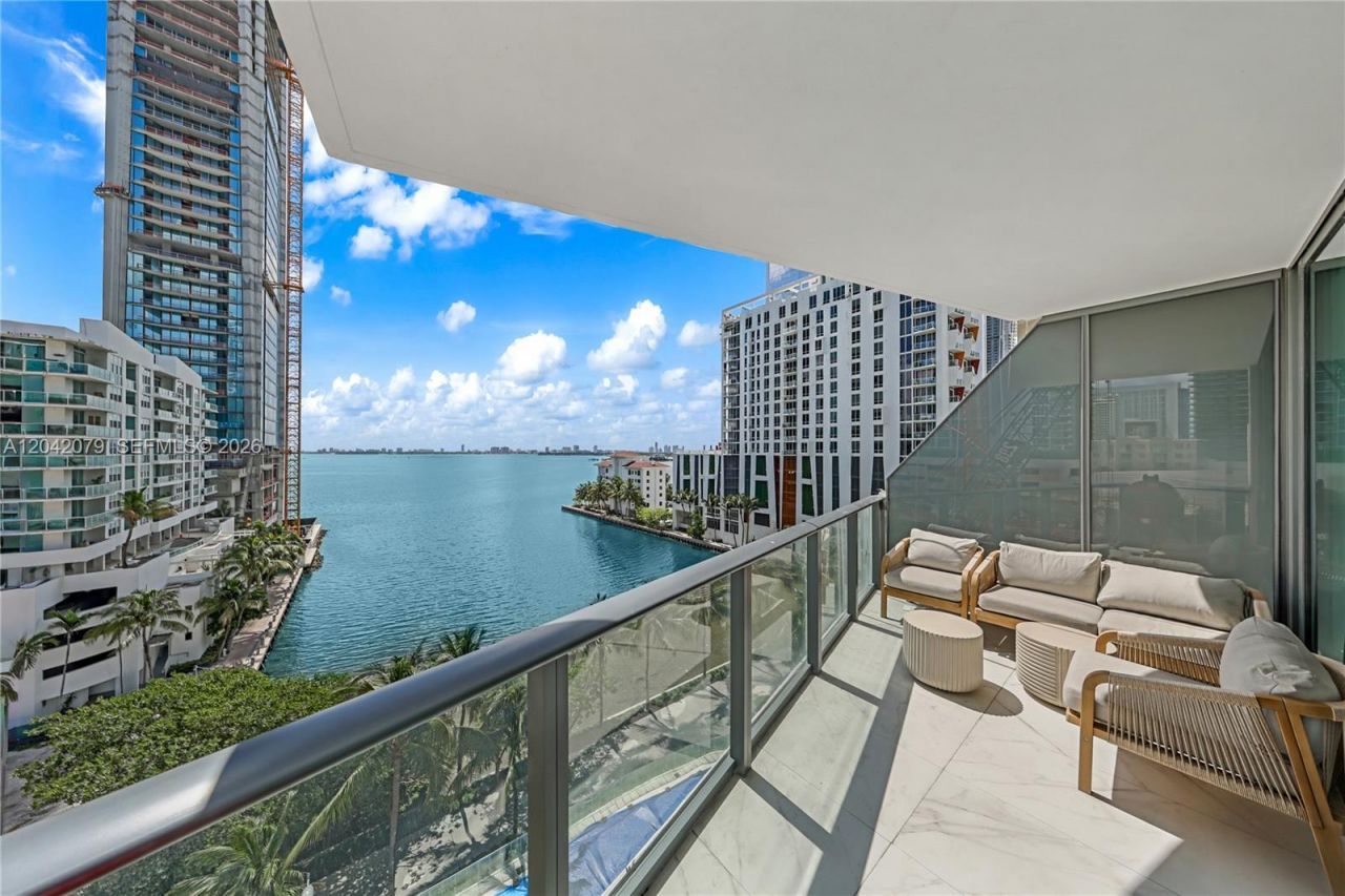 460 NE 28th St , Unit 701, Miami, FL 33137 Photo