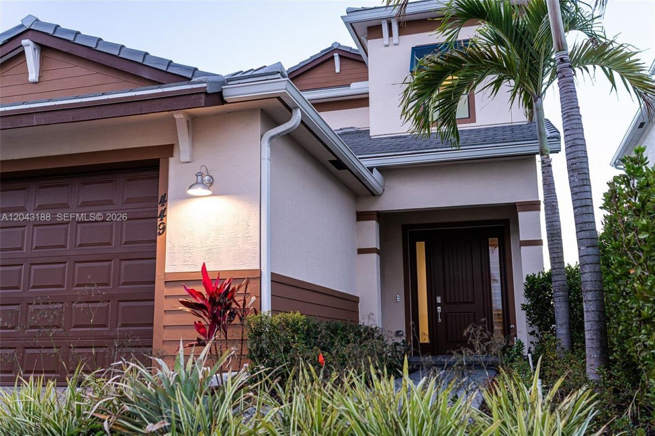 449 SE Fascino Cir , Port Saint Lucie, FL 34984 Photo