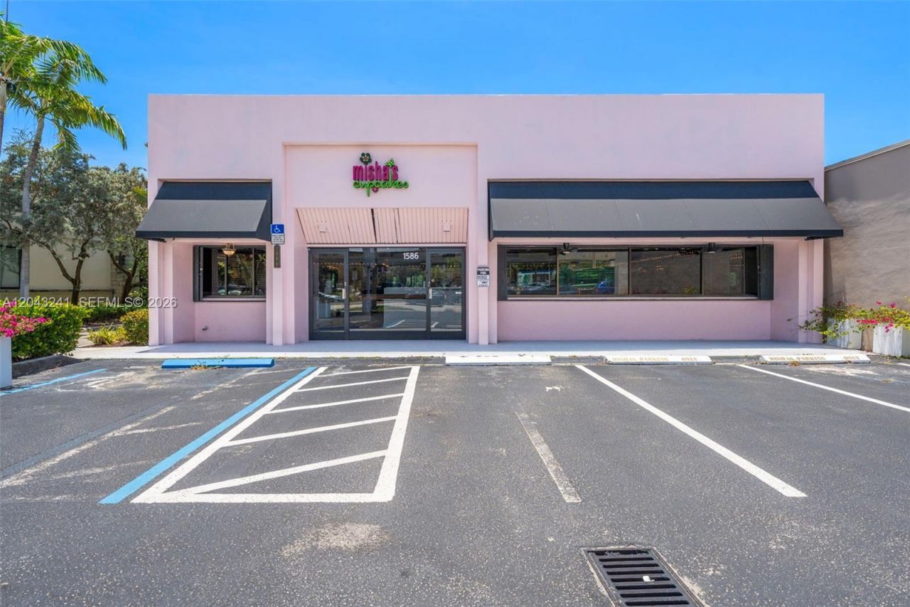 1586 S Dixie Hwy, Coral Gables, FL 33146 Photo