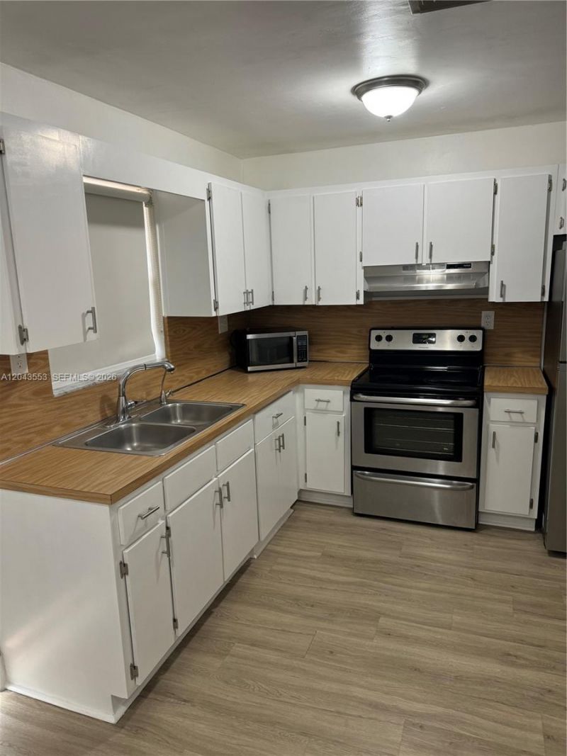 6250 SW 130th Ave, Unit 702, Miami, FL 33183 Photo