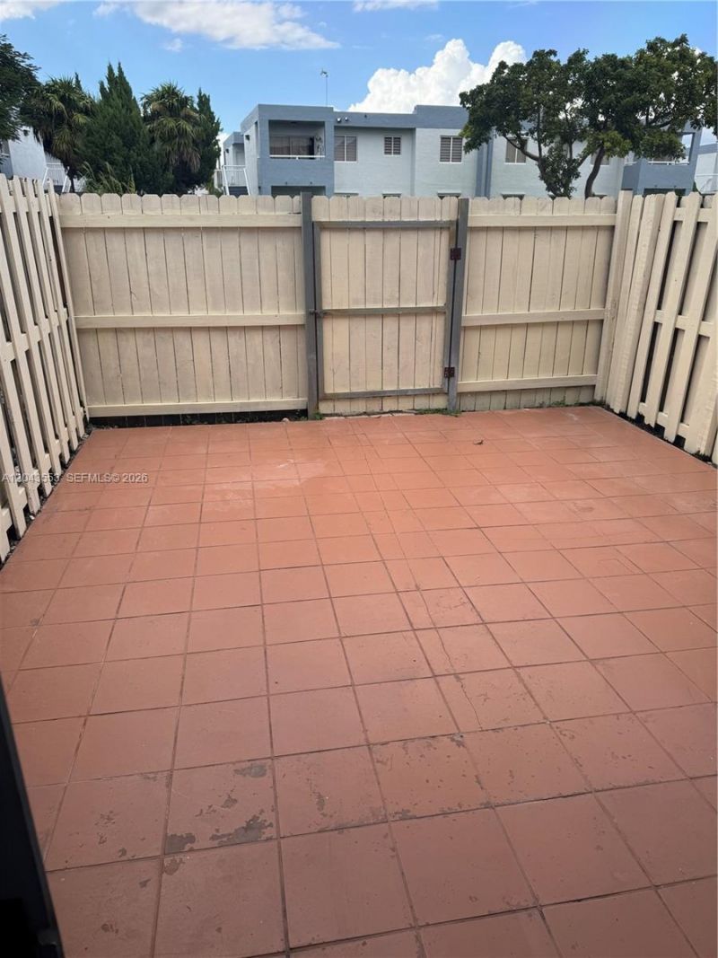 6250 SW 130th Ave, Unit 702, Miami, FL 33183 Photo