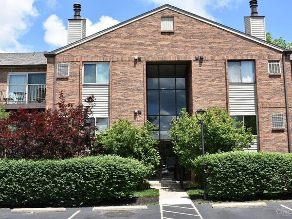 5983 Meadowcreek Drive, Unit 4, Milford, OH 45150