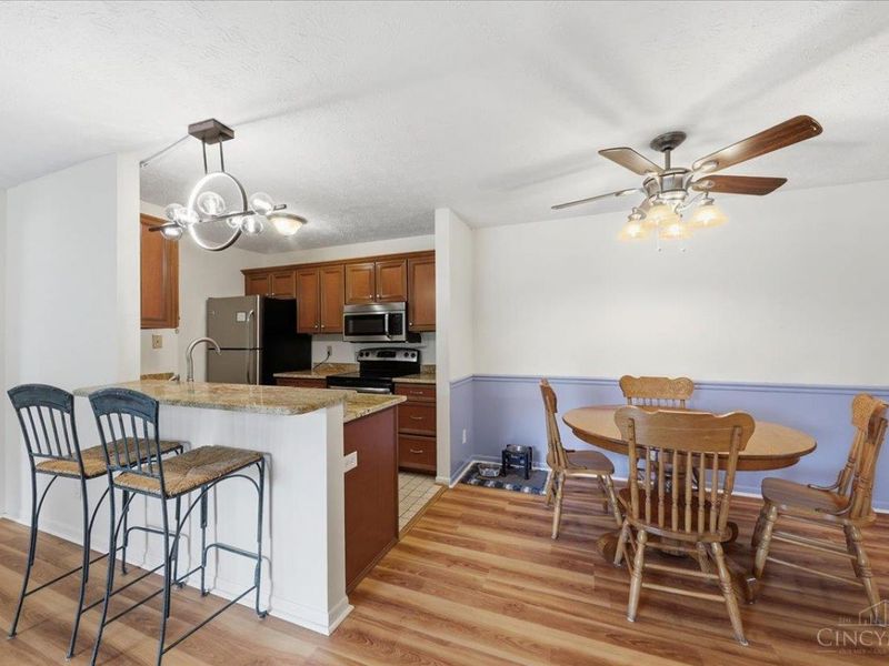 5983 Meadowcreek Drive, Unit 4, Milford, OH 45150 Photo 13