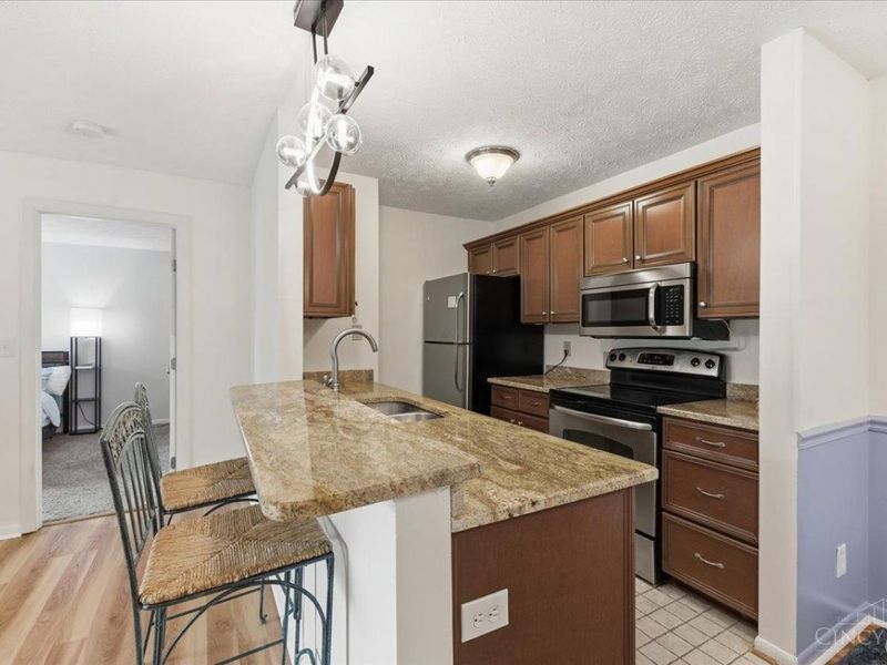 5983 Meadowcreek Drive, Unit 4, Milford, OH 45150 Photo 21