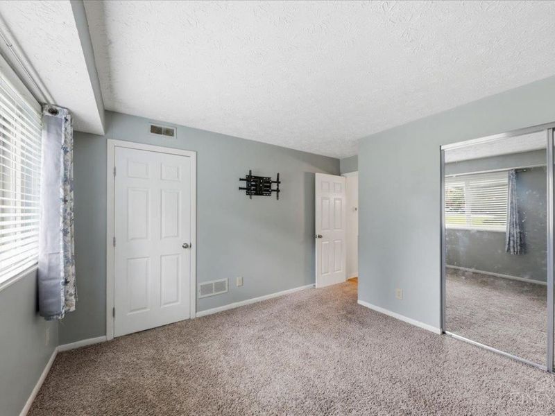 5983 Meadowcreek Drive, Unit 4, Milford, OH 45150 Photo 25