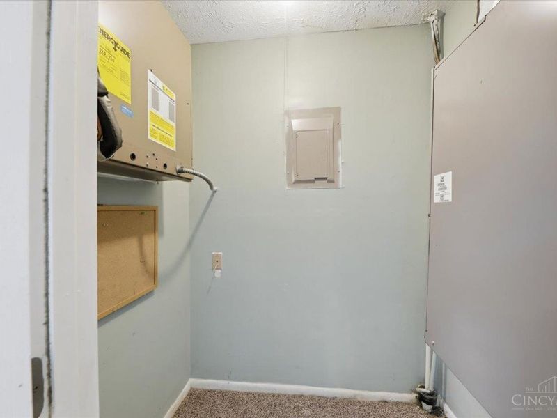 5983 Meadowcreek Drive, Unit 4, Milford, OH 45150 Photo 28