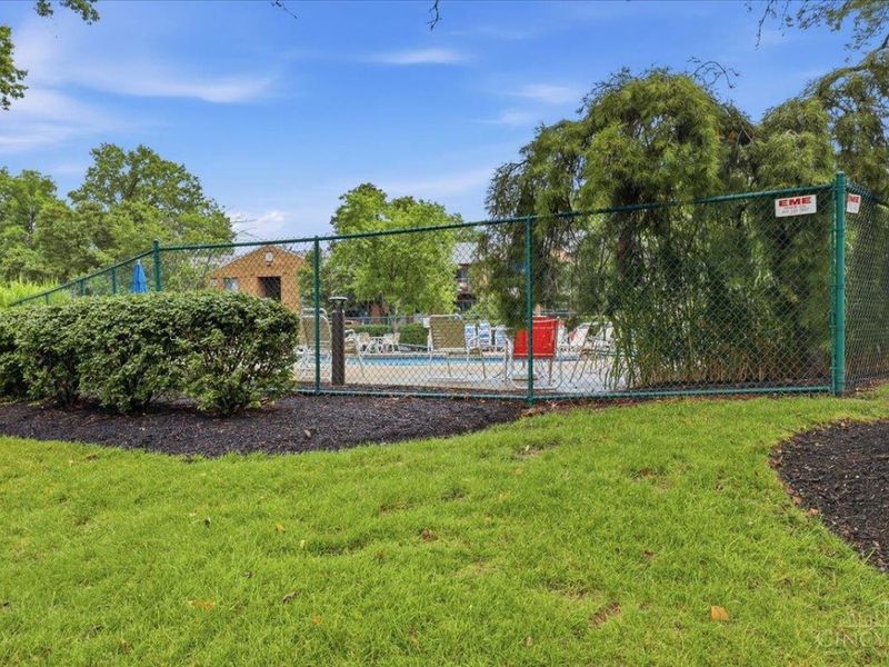 5983 Meadowcreek Drive, Unit 4, Milford, OH 45150 Photo 33