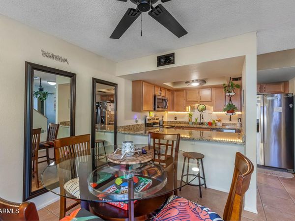 2040 S LONGMORE, Unit 70, Mesa, AZ 85202