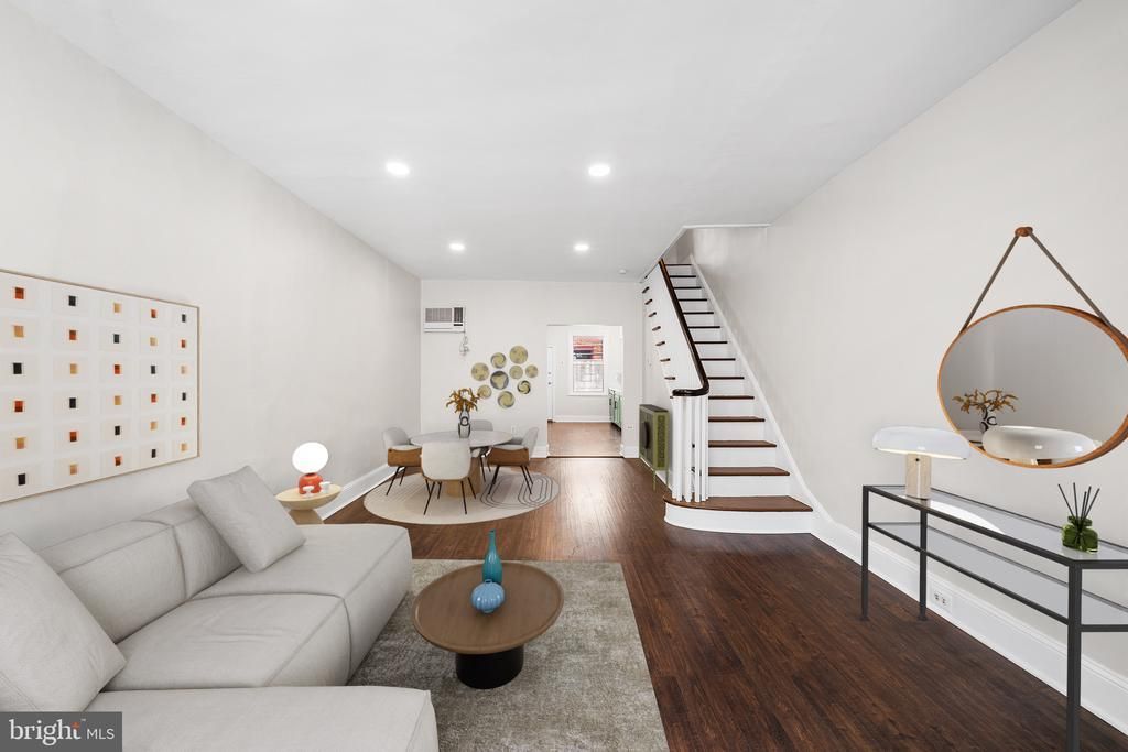 1834 S Carlisle Street, Philadelphia, PA 19145 Main Photo