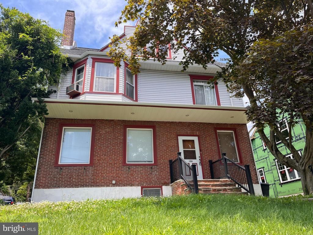 108 E TOWNSHIP LINE ROAD, HAVERTOWN, PA 19083