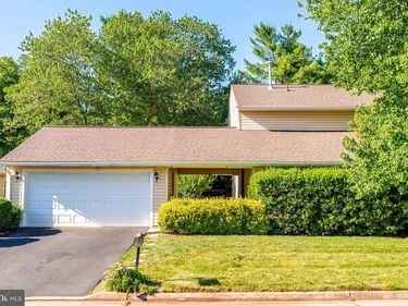 151 S FOX ROAD, STERLING, VA 20164