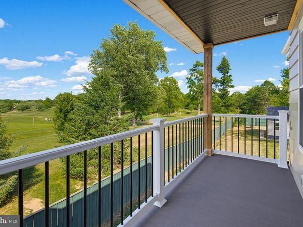 432-434 E DERRY ROAD, HERSHEY, PA 17033