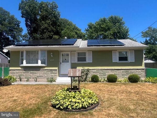 204 NATIONAL UNION BOULEVARD, TUCKERTON, NJ 08087
