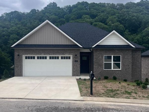 143 Quiet Stroll Lane, Gray, TN 37615