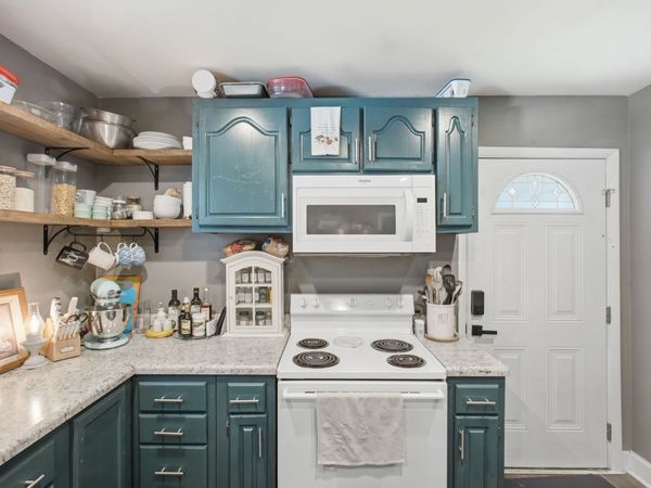 2103 Hillwood Dr, Centerville, TN 37033