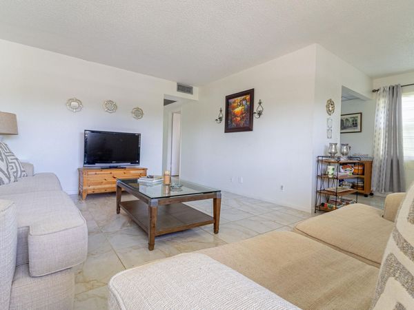 158 Mansfield D Drive, Boca Raton, FL 33434