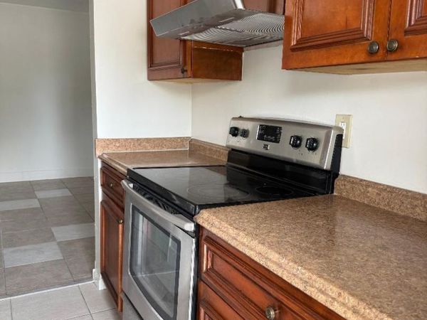 1913 NE 2nd Street, Unit 4, Pompano Beach, FL 33060