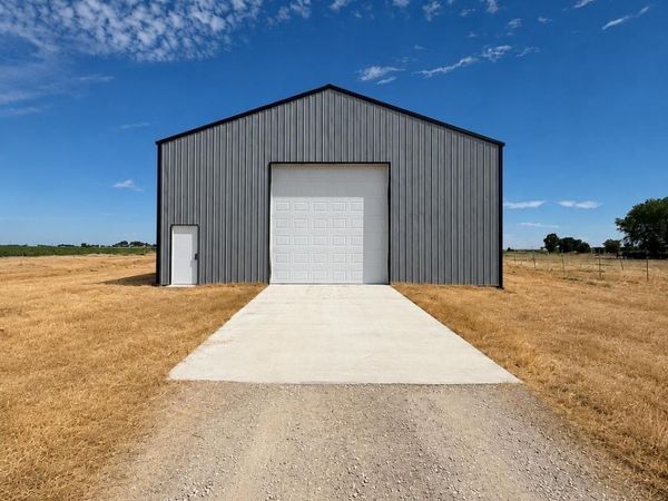 3171 Lee Ln, Homedale, ID 83628
