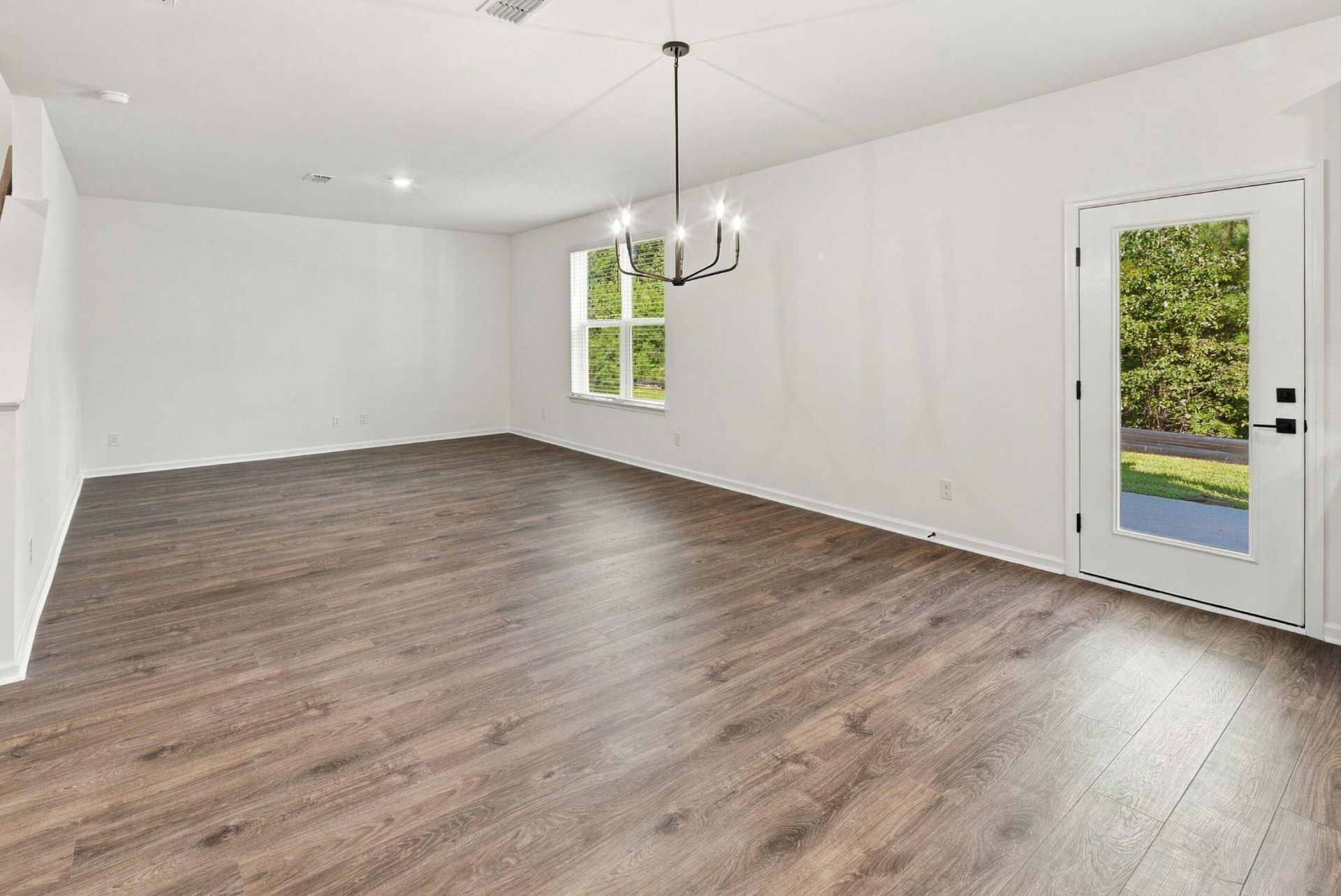 442 White Magnolia Street Photo 10